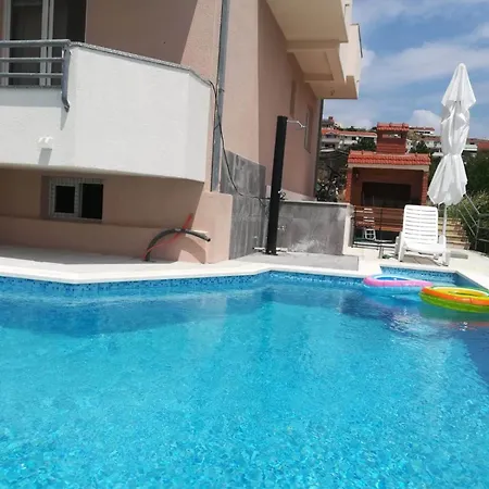 Apartment Sea View Near Amazing *